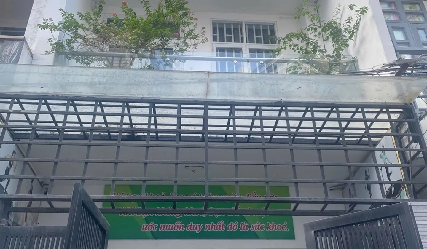 Nhà 4 tầng hẻm xe hơi, gần Phạm Văn Đồng... Bán nhà riêng tại Hiệp Bình, Hồ Chí Minh 01