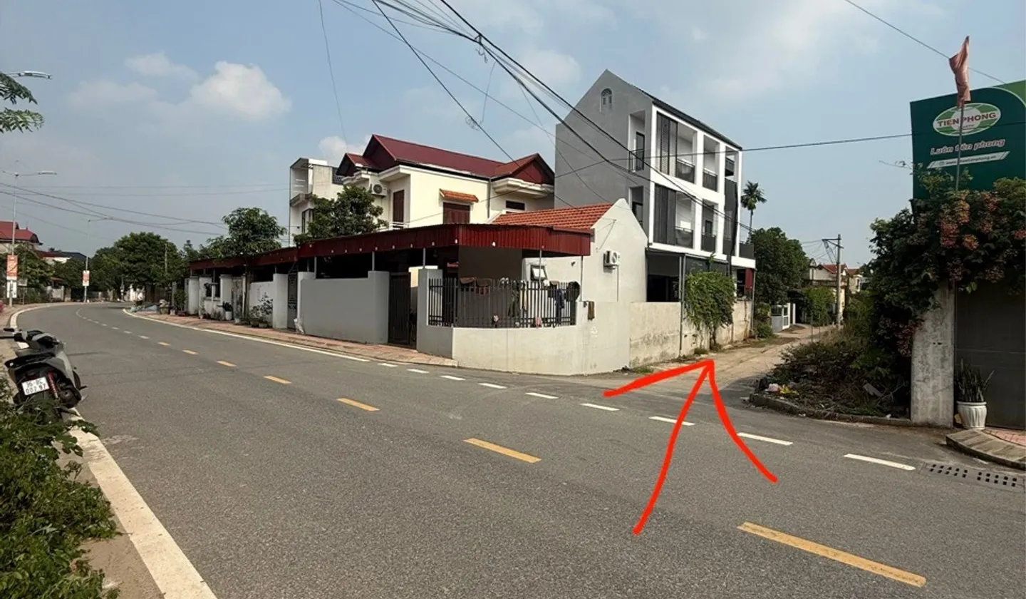 BÁN ĐẤT - TÂN TIẾN -VĂN GIANG -Hưng YÊN. Ô TÔ ĐỖ CỬA... Bán đất tại Tân Tiến, Hưng Yên 01