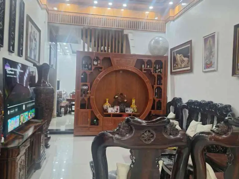 Nhà mặt phố trung tâm Hồng Bàng, Hải Phòng phù hợp kinh doanh và ở... Bán nhà mặt phố tại Hồng Bàng, Hải Phòng 01