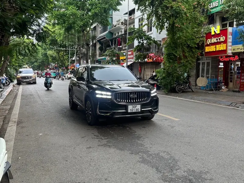 Nhà 7 tầng thang máy gần phố Lê Văn Hưu trung tâm Hai Bà Trưng, giá hấp dẫn... Bán nhà riêng tại Hai Bà Trưng, Hà Nội 01