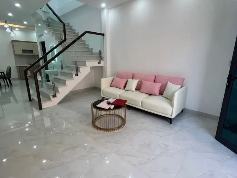 Nhà 2 tầng xịn sò tại An Dương, Hải Phòng – Ngay trung tâm, ngập tiện nghi... Bán nhà riêng tại An Dương, Hải Phòng 01