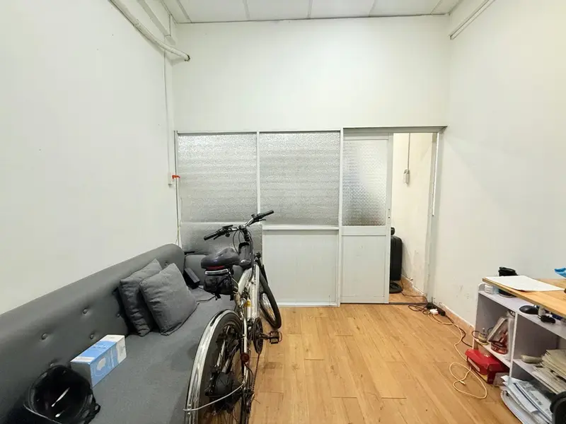 VỊ TRÍ VÀNG HẺM XE TẢI TRÁNH NGUYỄN KIỆM - CÁCH MẶT TIỀN 30M - 50M 2 TẦNG - 3 PN 3 WC (có phòng ngủ... Bán nhà riêng tại Hạnh Thông, Hồ Chí Minh 01