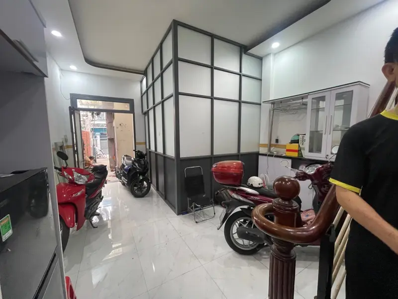 Bán nhà 3 tầng 38m2 tại Gò Vấp giá 4.5 tỷ, ô tô đỗ cửa... Bán nhà riêng tại Gò Vấp, Hồ Chí Minh 01