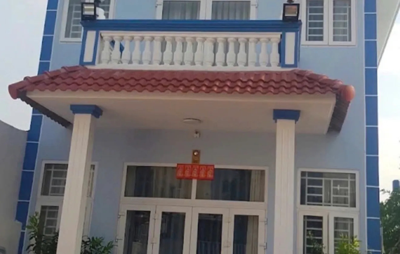 Nhà 2 tầng , Hóc Môn, diện tích 220m2.9,3 tỷ thương lượng lớn... Bán nhà riêng tại Hóc Môn, Hồ Chí Minh 01