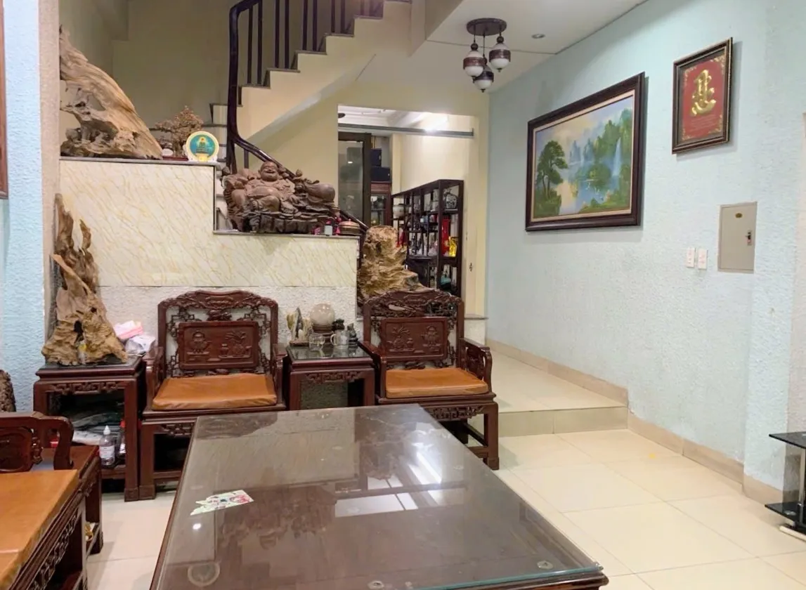 Bán nhà riêng 4 tầng rộng 72m2 khu vực Phố Trạm Long Biên... Bán nhà riêng tại Long Biên, Hà Nội 01