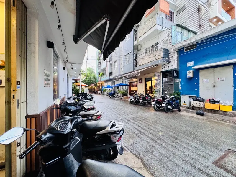 Shophouse góc trung tâm Phú Nhuận – thăng hạng kinh doanh ngay hôm nay... Bán Shophouse tại Cầu Kiệu, Hồ Chí Minh 01