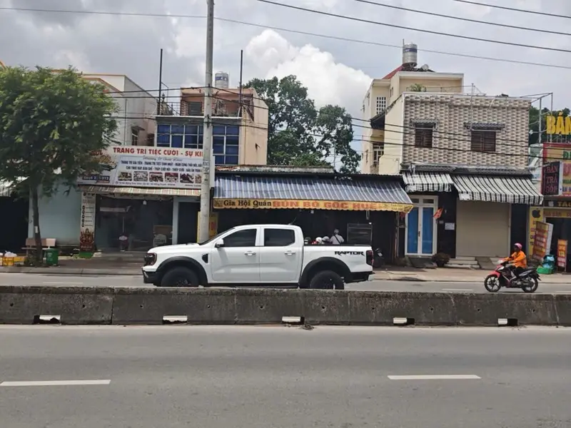 tâm Hóc Môn - Ngang 8,4 - Chủ bán rẻ hơn thị trường 3 tỷ.... Bán nhà mặt phố tại Đông Thạnh, Hồ Chí Minh 01