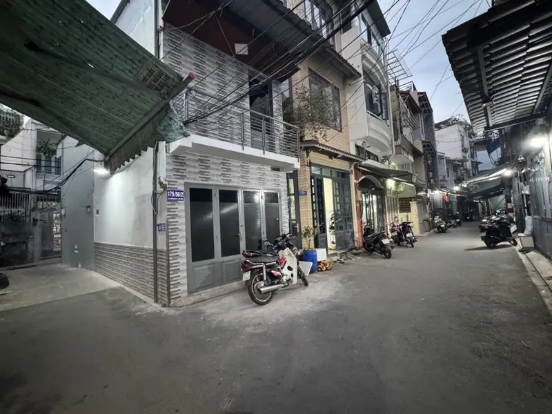 Nhà đẹp mới xây phường Bảy Hiền, xe hơi đậu cửa, giá chỉ 2.92 tỷ - cơ hội hiếm có!... Bán nhà riêng tại Bảy Hiền, Hồ Chí Minh 01