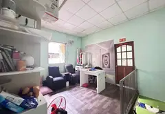 - Vị trí: gần ngã tư Nguyễn Trãi, Nguyễn Văn Cừ. Cung đường kinh doanh thời trang cao cấp, sầm uất…... Bán nhà riêng tại Chợ Quán, Hồ Chí Minh 06