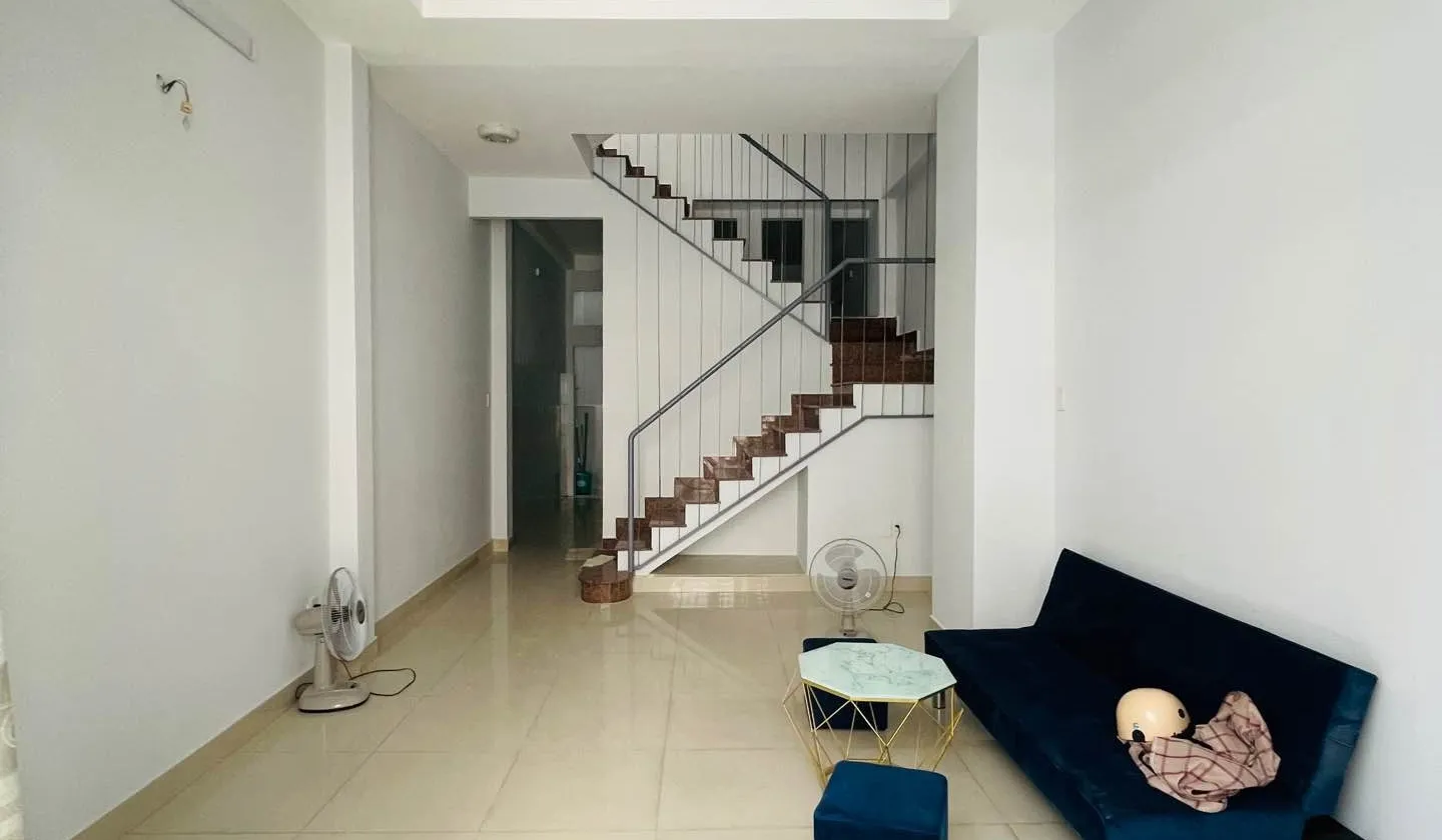 Nhà 3 tầng Bùi Tư Toàn giá hời gần BX Miền Tây... Bán nhà riêng tại An Lạc, Hồ Chí Minh 01