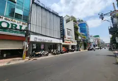 Nhà 5 tầng mặt tiền rộng gần trung tâm Quận Phú Nhuận... Bán nhà mặt phố tại Phú Nhuận, Hồ Chí Minh 10