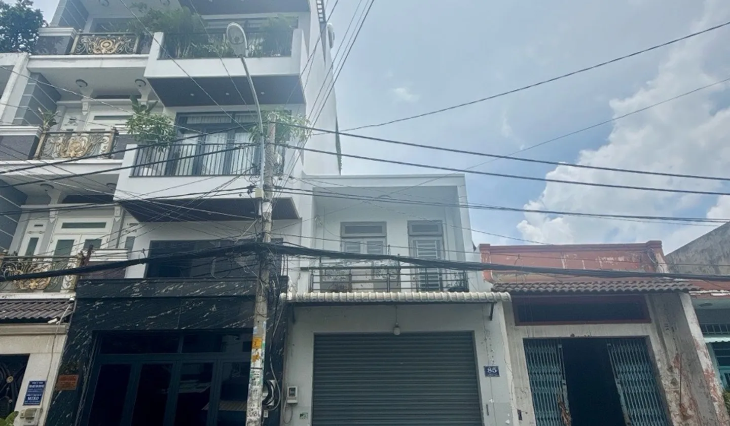 Nhà mặt phố 2 tầng, mặt tiền 4.1m, giá 7 tỷ tại Bình Tân... Bán nhà mặt phố tại Bình Hưng Hòa, Hồ Chí Minh 01