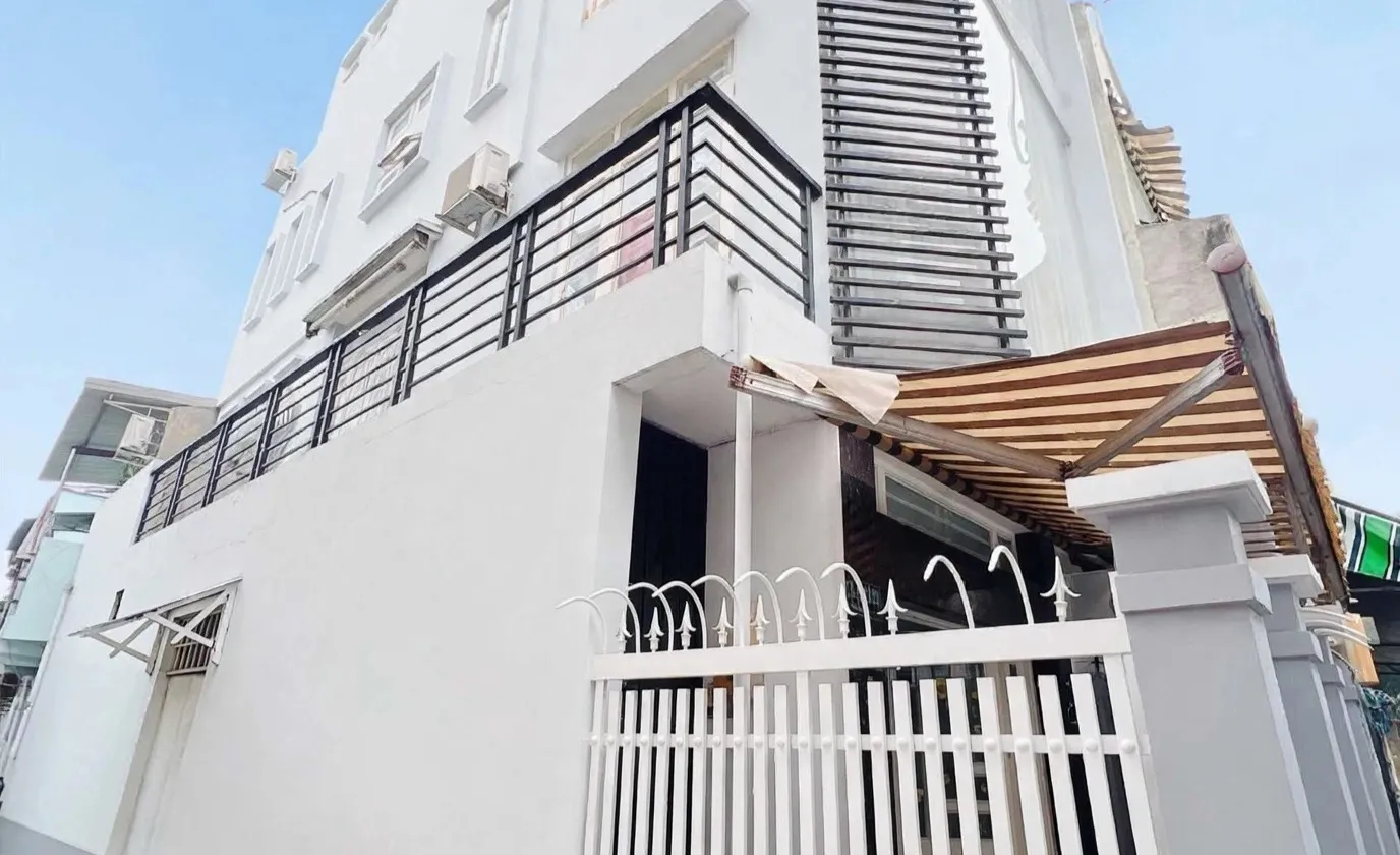 Gần khu Ẩm thực Vĩnh Khánh - 47m² - 4 Tầng - Nhỉnh 4 tỷ - Sổ vuông đẹp... Bán nhà riêng tại Khánh Hội, Hồ Chí Minh 01