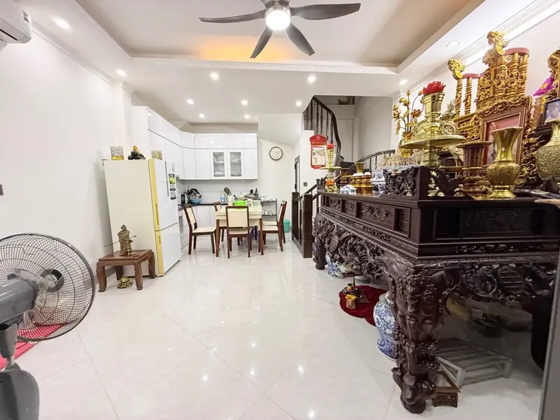 Bán nhà 5 tầng diện tích 30m² tại phường Yên Hòa, Hà Nội giá hợp lý... Bán nhà riêng tại Yên Hòa, Hà Nội 01