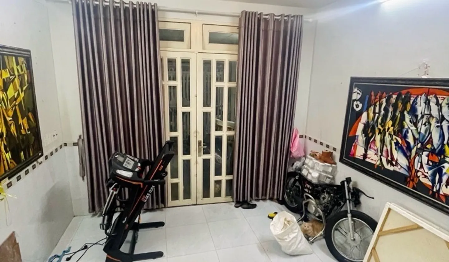Nhà hẻm ô tô ngay chợ Nguyễn Sỹ Sách, 2 tầng, 3 phòng ngủ tiện nghi... Bán nhà riêng tại Tân Sơn, Hồ Chí Minh 01