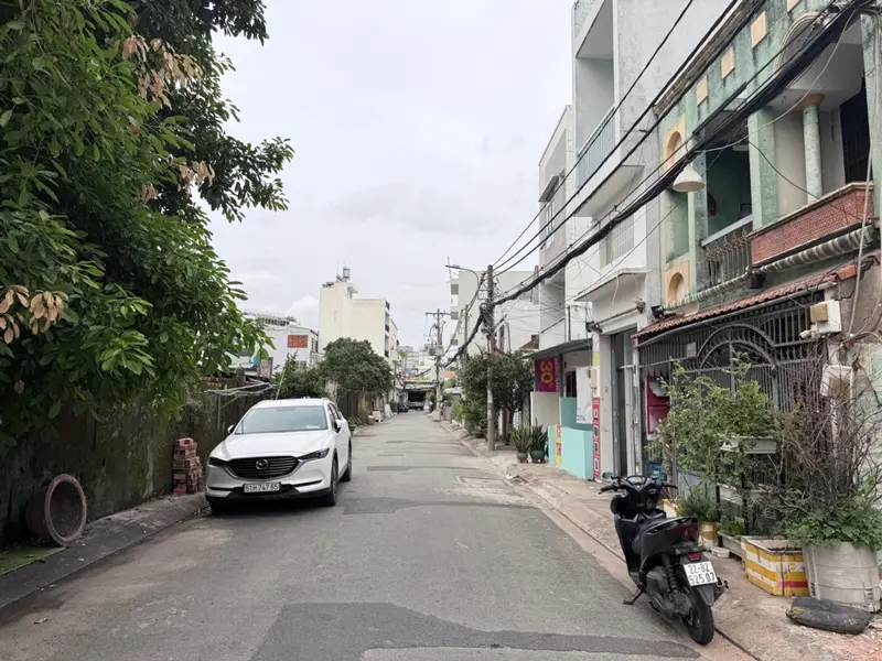 Lô đất hiếm ngay trung tâm, giá tốt giảm 300 triệu... Bán đất tại Tân Sơn Nhì, Hồ Chí Minh 01