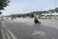Biệt Thự Mặt Phố Võ Chí Công Với Mặt Tiền Rộng Và Vỉa Hè Đẳng Cấp... Bán nhà mặt phố tại Tây Hồ, Hà Nội 03