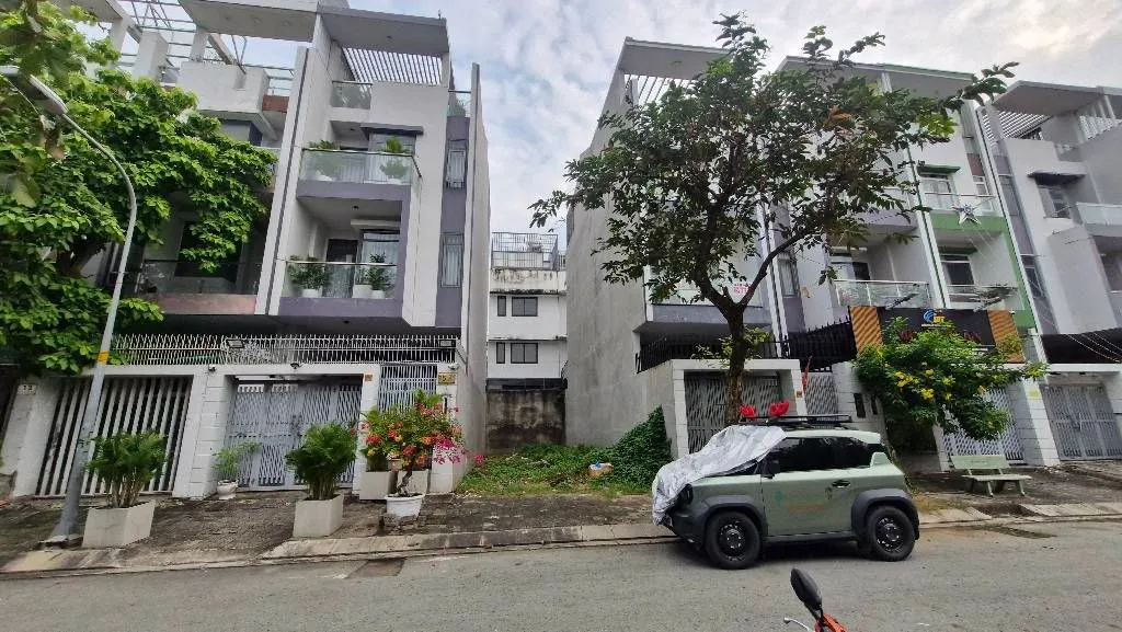 Sở hữu đất mặt tiền đường 6A KDC Dương Hồng, view công viên cực chất... Bán đất tại Bình Hưng, Hồ Chí Minh 01