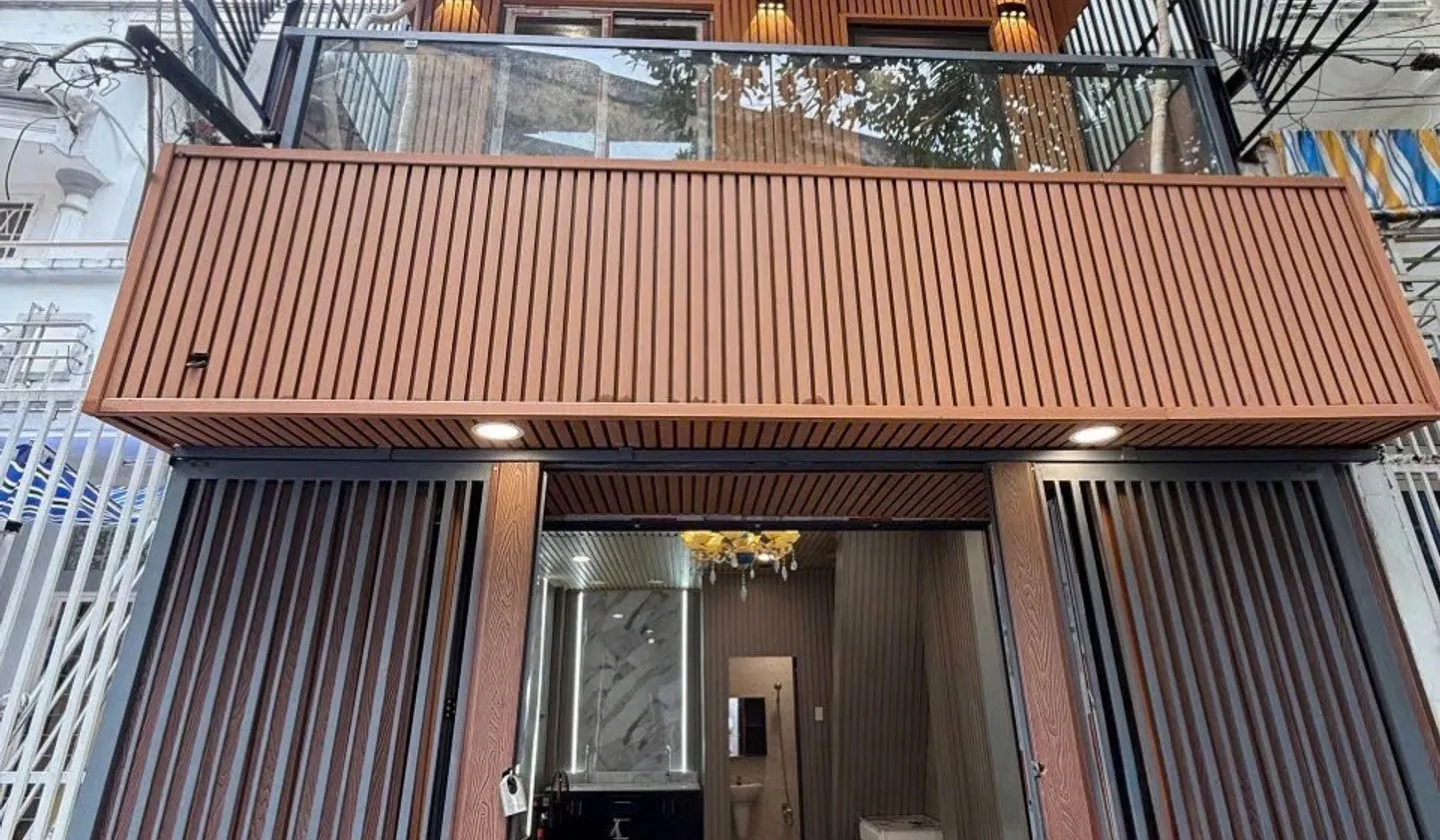 🏨 KINH DƯƠNG VƯƠNG - NHÀ 2 TẦNG -💲 3 T 6 💲

🛣️ Gần đường Tên Lửa, 5 phút ra Aeon Mall Bình Tân... Bán nhà riêng tại An Lạc, Hồ Chí Minh 01
