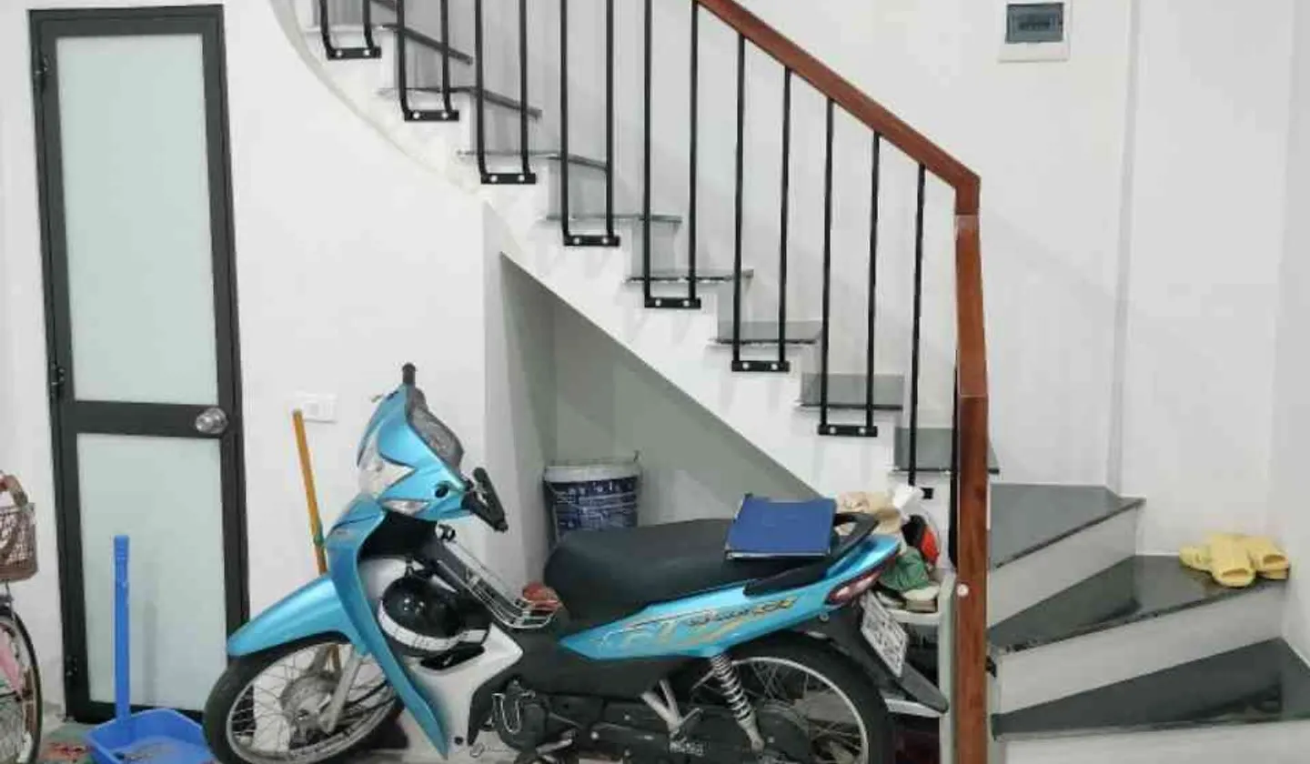 Nhà đẹp ô tô tránh, vị trí vàng ngay gần phố Trần Phú, cơ hội hiếm khó bỏ lỡ... Bán nhà riêng tại Hà Đông, Hà Nội 01