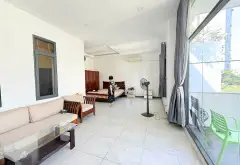 Nhà mới sành điệu gần chợ Bến Thành giá tốt 30-4... Bán nhà riêng tại Bến Thành, Hồ Chí Minh 01