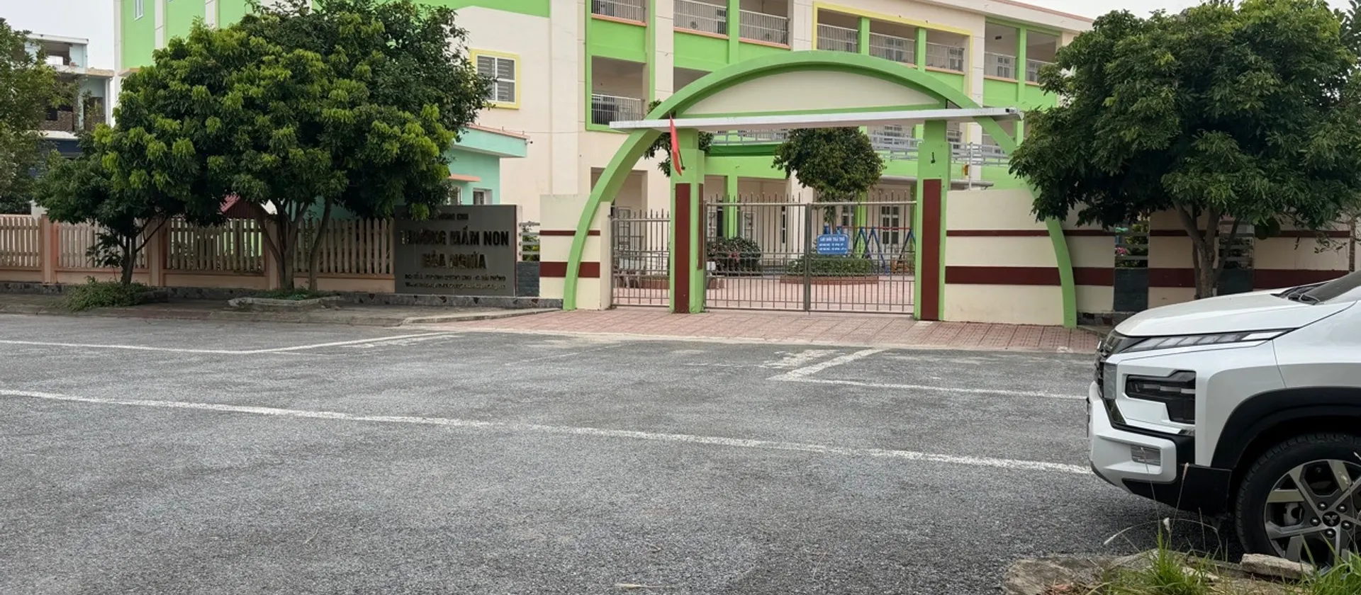 Nhà riêng sân vườn khu TĐC Dương Kinh với mặt tiền rộng 11,5m... Bán nhà riêng tại Dương Kinh, Hải Phòng 01