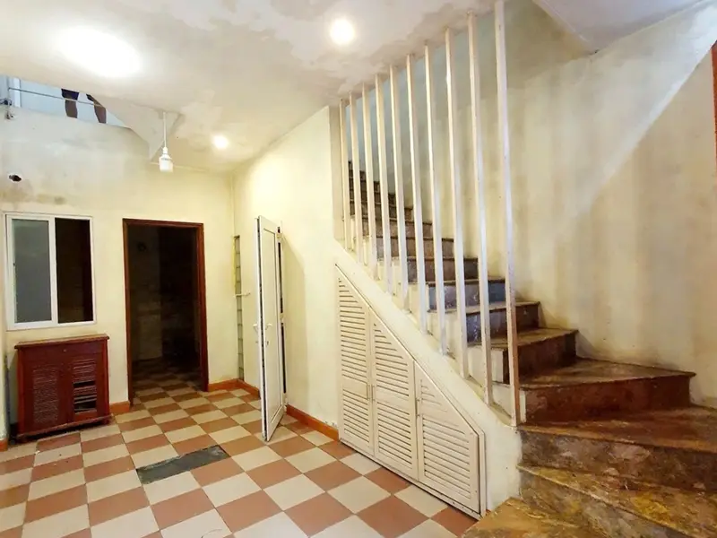 Bán nhà riêng 4 tầng tại phường Lạc Long Quân, diện tích 35m2, pháp lý đầy đủ... Bán nhà riêng tại Tây Hồ, Hà Nội 01