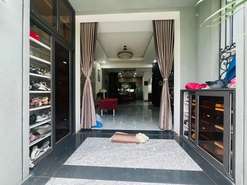 Biệt thự sân vườn mặt phố view sông đẳng cấp hiếm có tại trung tâm, Thới An, Q12. Chỉ 18 Tỷ... Bán nhà mặt phố tại Thới An, Hồ Chí Minh 01