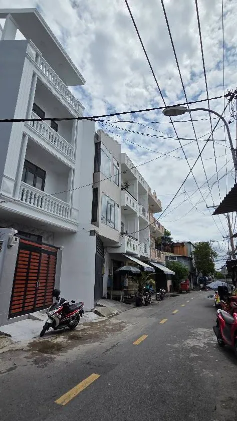 Nhà mặt tiền kinh doanh mới 4 tầng 42m² sát bến Phú Định giá 7 tỷ... Bán nhà mặt phố tại Bình Phú, Hồ Chí Minh 01
