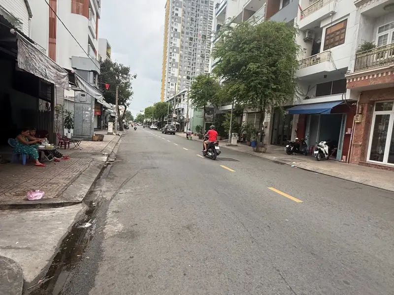 Nhà mặt tiền kinh doanh gần chợ Bình Tiên quận 6... Bán nhà mặt phố tại Bình Tiên, Hồ Chí Minh 01