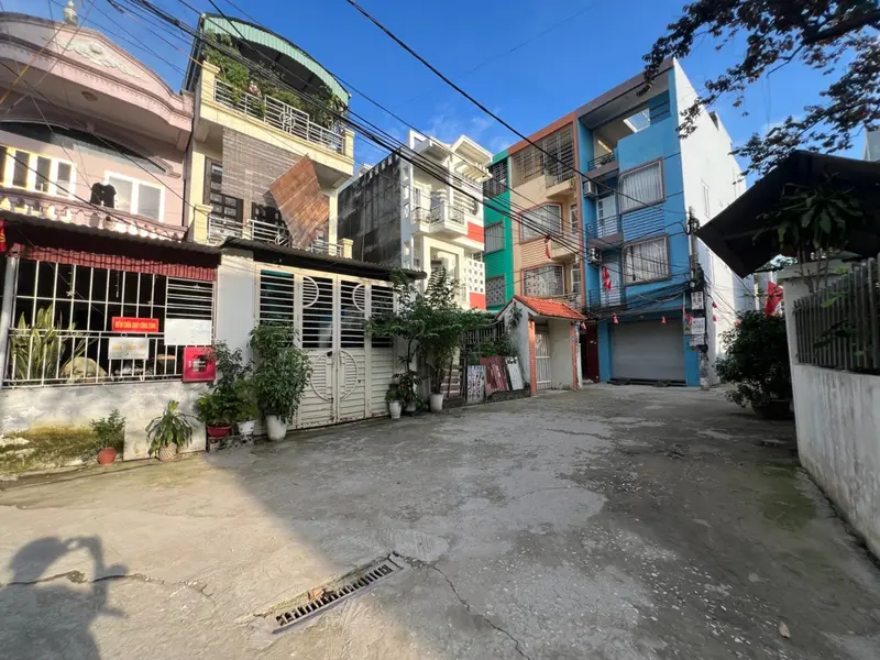🔥 NHÀ TRUNG HÀNH – CÁCH MẶT PHỐ CHỈ 50M – SÂN RIÊNG RỘNG RÃI – GIÁ 2,6 TỶ... Bán nhà riêng tại Hải An, Hải Phòng 01