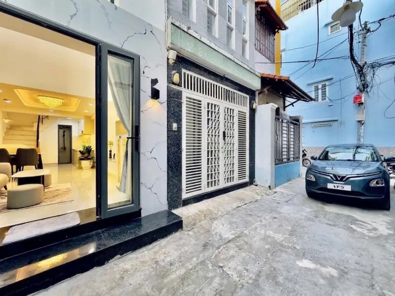 Bán nhà hẻm xe hơi gần CV Gia Định 4 Tầng 3Phòng ngủ chỉ 5Đ... Bán nhà riêng tại Đức Nhuận, Hồ Chí Minh 01