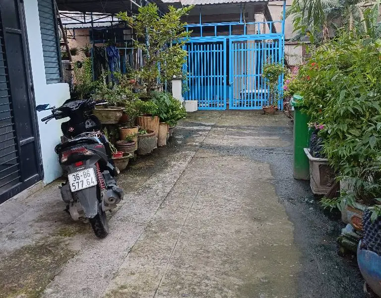 Bán nhà riêng 2 tầng trung tâm Hóc Môn, 93m2, giá 4,5 tỷ đồng... Bán nhà riêng tại Đông Thạnh, Hồ Chí Minh 01