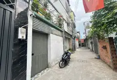 5.55 TỶ CHỐT – CĂN NHÀ ĐẸP ĐÁNG XEM NHẤT TẦM GIÁ 🌹... Bán nhà riêng tại Trung Mỹ Tây, Hồ Chí Minh 02