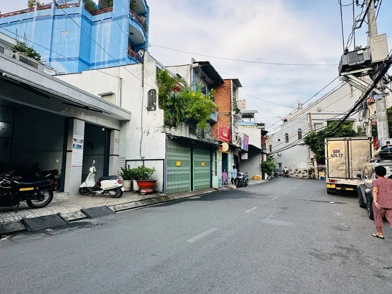 Bán nhà mặt phố 2 tầng 54m2 tại Phú Trung, Tân Phú giá 7.5 tỷ... Bán nhà mặt phố tại Tân Phú, Hồ Chí Minh 01