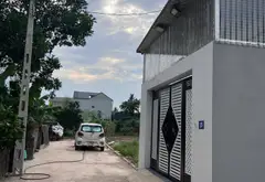 BDS căn nhà MẶT HỒ - trung tâm BỒ ĐỀ - 9.x TỶ ( có thương lượng) - VỈA HÈ RỘNG - KINH DOANH
35m2 x... Bán đất tại Thạch Thất, Hà Nội 03