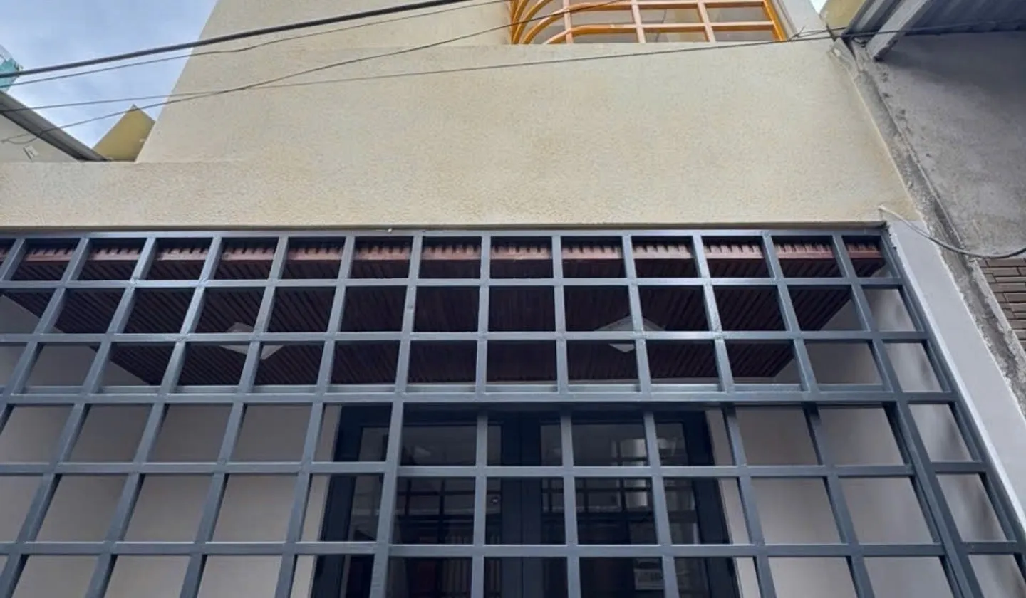 Nhà 3 tầng mới toanh, tiện nghi đầy đủ ngay Nguyễn Lương Bằng... Bán nhà riêng tại Liên Chiểu, Đà Nẵng 01