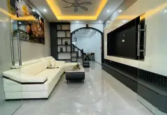 BÁN GẤP NHÀ RIÊNG 1 NHÀ RA MẶT PHỐ LA THÀNH, NGAY GẦN VIỆN NHI TRUNG ƯƠNG... Bán nhà riêng tại Láng, Hà Nội 01