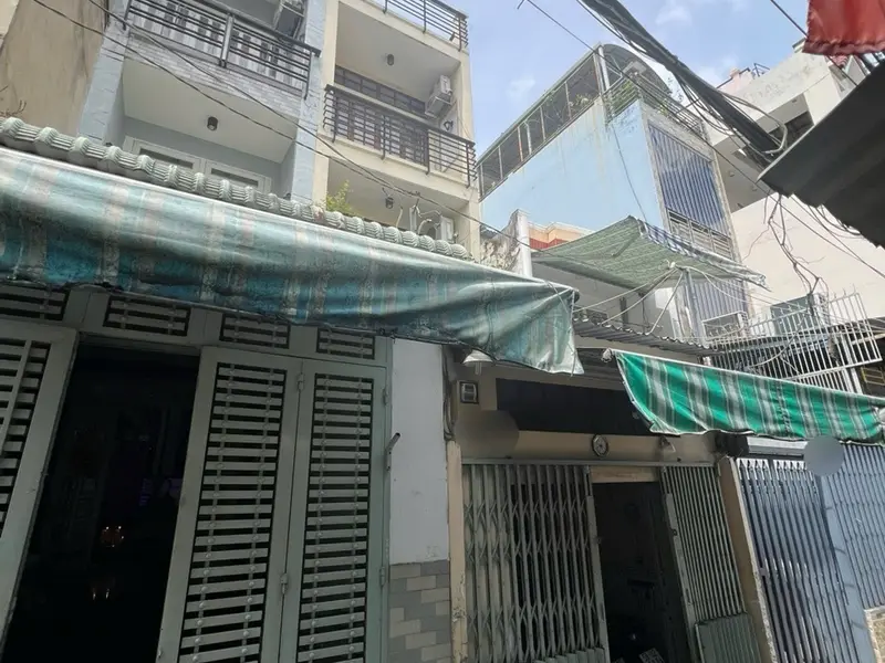 Bán nhà riêng 4 tầng hẻm Đoàn Văn Bơ, Quận 4, diện tích 63.6m2, pháp lý chính chủ... Bán nhà riêng tại Xóm Chiếu, Hồ Chí Minh 01