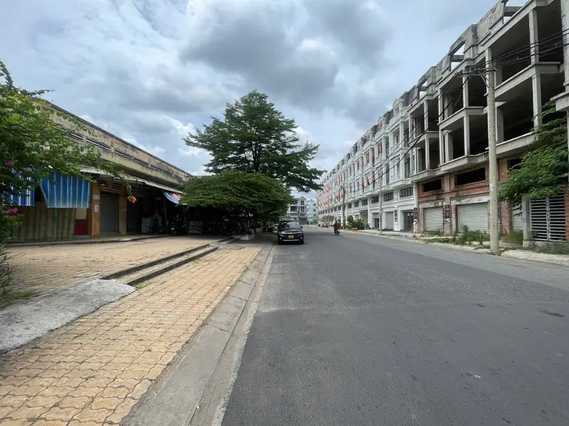 Shophouse đẳng cấp sát chợ An Sương, kết hợp kinh doanh và ở lý tưởng... Bán Shophouse tại Đông Hưng Thuận, Hồ Chí Minh 01