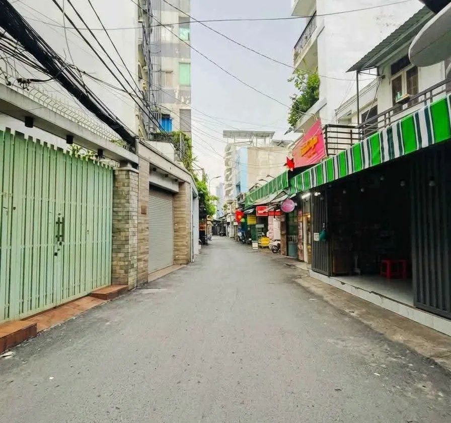 Bán nhà Nguyễn Thị Tần P.2 Q.8. Diện tích 49m2. Kết cấu 5 tầng 6PN 4WC. Hoàn công đủ.... Bán nhà riêng tại Chánh Hưng, Hồ Chí Minh 01