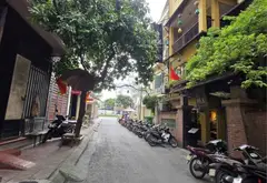 Bán nhà riêng 4 tầng mặt tiền 11m tại Đào Tấn, Ba Đình, vị trí kinh doanh đắc địa... Bán nhà riêng tại Giảng Võ, Hà Nội 02