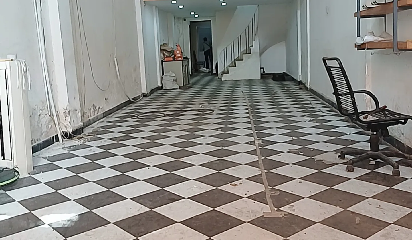 Nhà mặt tiền Nguyễn Chí Thanh vị trí kinh doanh đỉnh, giá tốt giảm 300 triệu... Bán nhà mặt phố tại Minh Phụng, Hồ Chí Minh 01