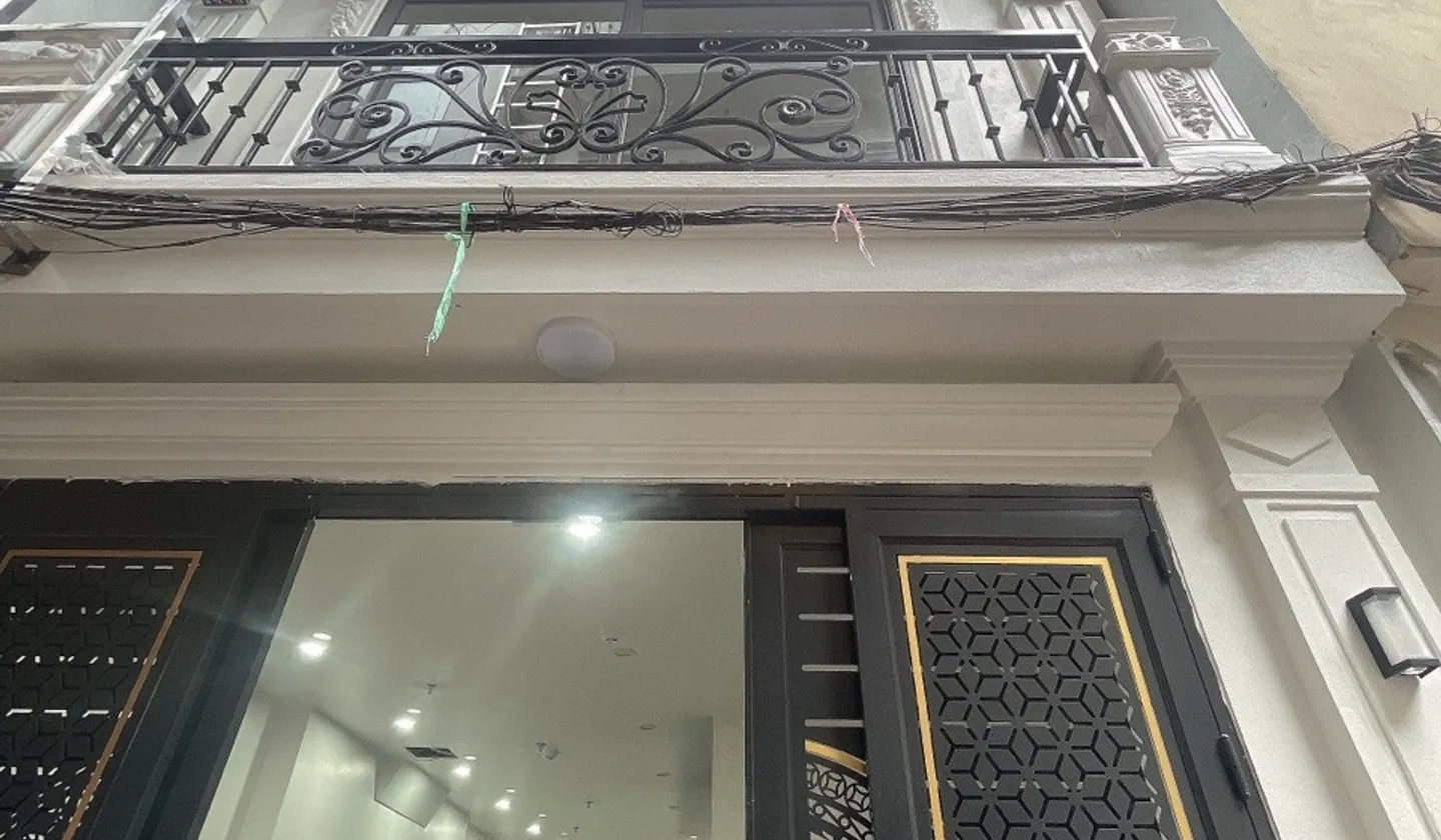 Căn Hộ Dịch Vụ 7 Tầng Thang Máy, Thu Nhập 40 Triệu/Tháng... Bán chung cư mini tại Yên Nghĩa, Hà Nội 01