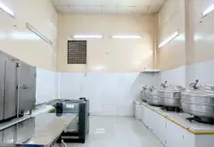 Nhà 100m2 - hẻm xe tải - nhỉnh 8 tỷ - ngang 4m - nở hậu 11m - SHR... Bán nhà riêng tại Xóm Chiếu, Hồ Chí Minh 02