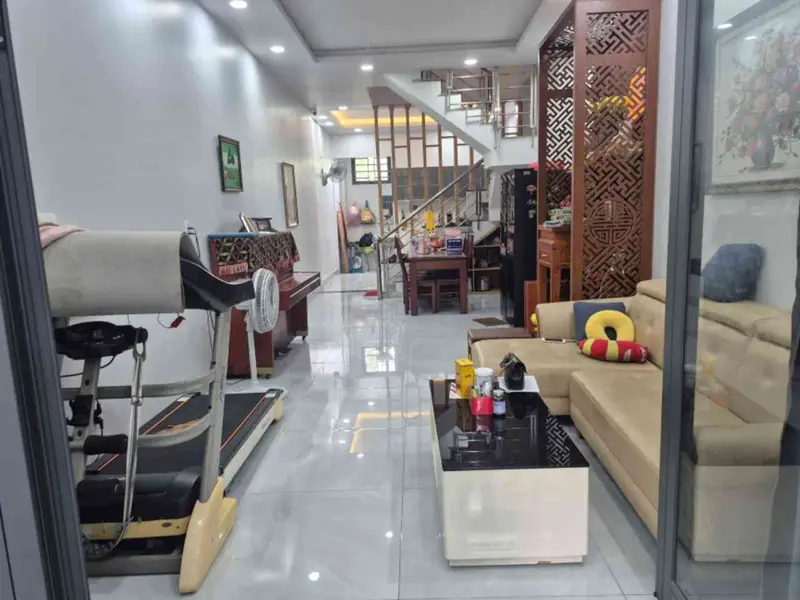 Nhà 3 tầng rộng rãi tại Tây Thạnh, Sài Gòn... Bán nhà riêng tại Tây Thạnh, Hồ Chí Minh 01