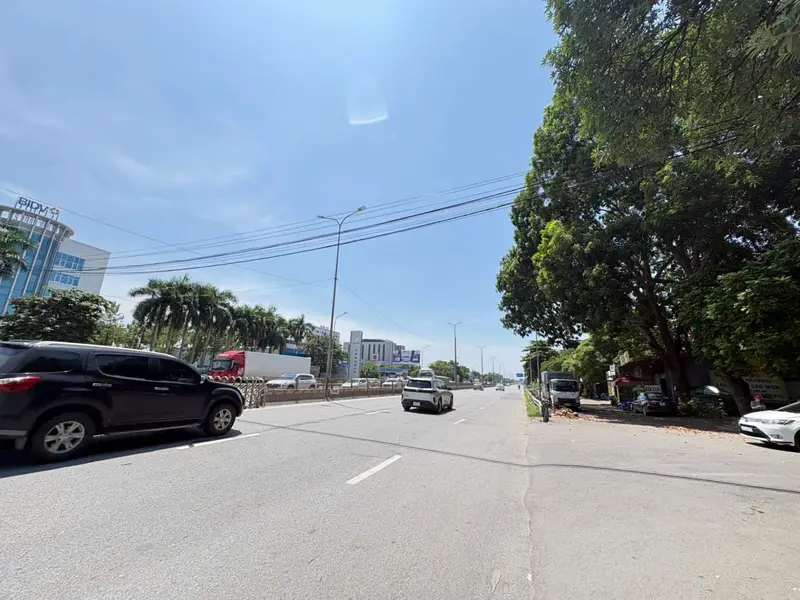 📍 Vị trí: Phù Linh, Sóc Sơn, Hà Nội
📐 Diện tích: 45m²
➡️ Trong đó 40m² đất ở nông thôn, 5m² đất... Bán đất tại Sóc Sơn, Hà Nội 01