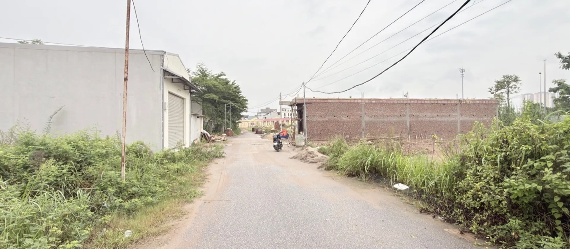 Bán đất phân lô sát vành đai 3.5 , gần ga nhổn đh công nghiệp, xây dựng 6 tầng... Bán đất tại Sơn Đồng, Hà Nội 01