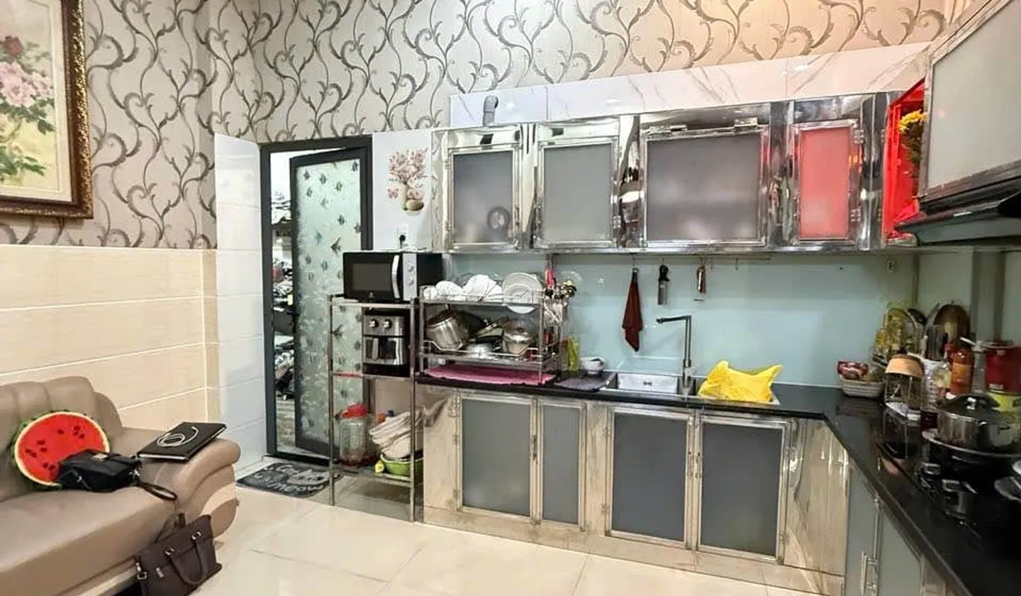Nhà 4 tầng bán tại Tân Bình, gần chợ, diện tích 66m2... Bán nhà riêng tại Tân Hòa, Hồ Chí Minh 01
