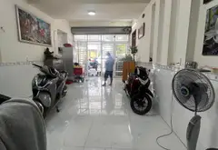 4.71x12, nở hậu 4.72, nhà 2 tầng kiên cố, 3 phòng ngủ, 1 phòng thờ, 3 vệ sinh
- Vị trí cực đẹp... Bán nhà mặt phố tại Nhà Bè, Hồ Chí Minh 14